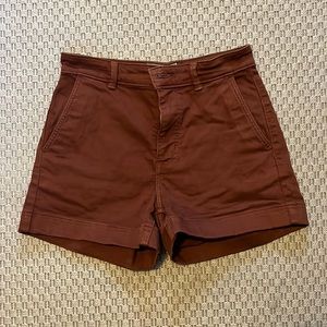 Rosewood, twill, Everlane shorts.